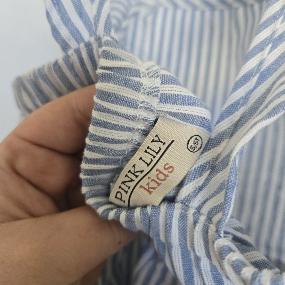 Pink Lily | Girls Blue Seersucker Romper | Small (size 5/6) - Picture 4 of 5